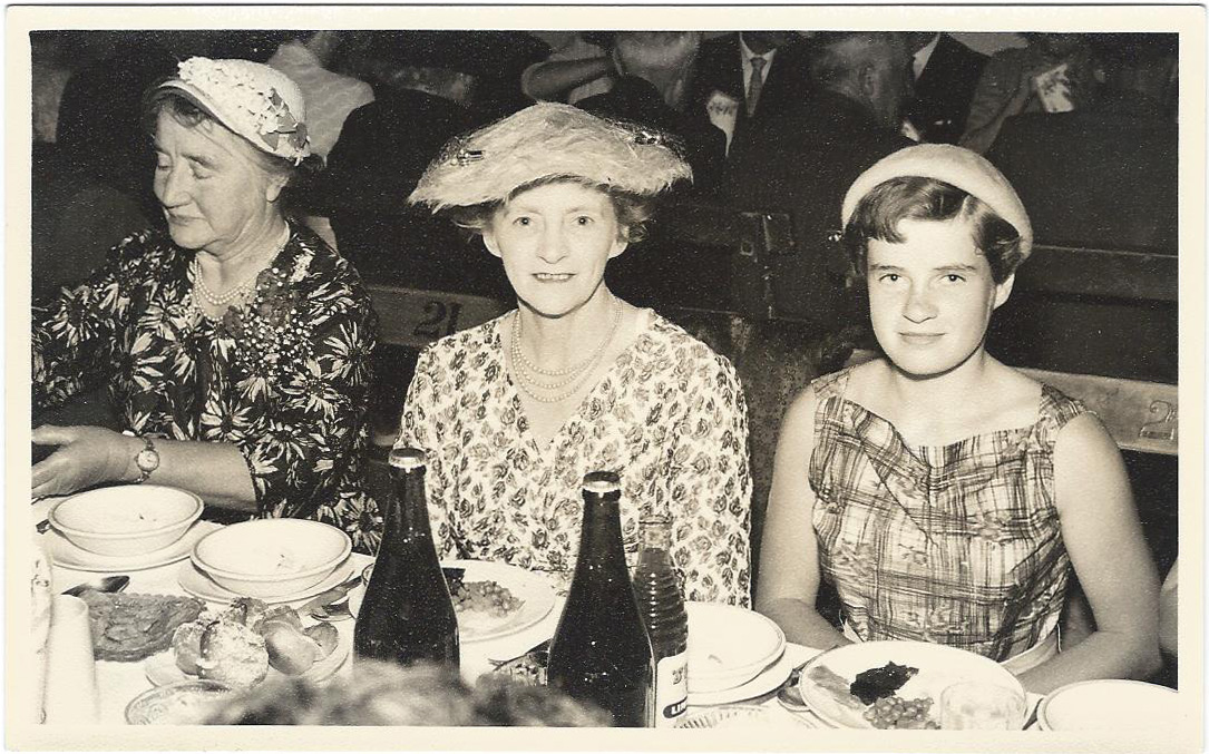 Grace Lilly Booker (née Clark) with daughter Carolyn Rosemary Booker and Beatrice Lillian Norton